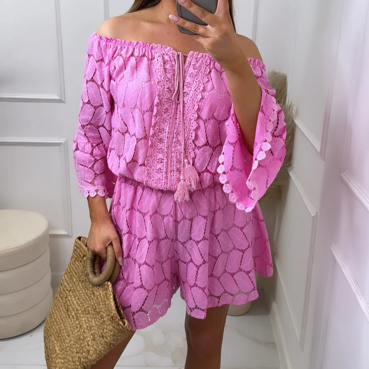 Fashionable Loose V Neck Lace Top Shorts Suit main image 0