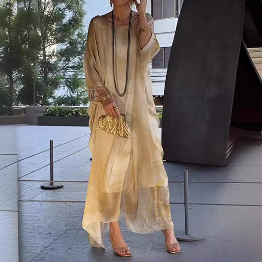 Elegant dress in marbled printed chiffon